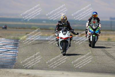media/Aug-31-2025-Lets Ride (Sun) [[b053ea48c5]]/C Group/1140am (Grapevine)/
